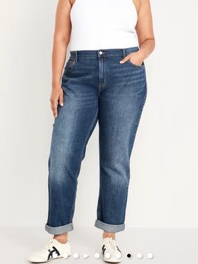 Mid-rise WOW boyfriend straight Jeans in Dark Wash